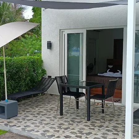 Beachfront Pool Villa And Apartment Koh Chang Exterior photo