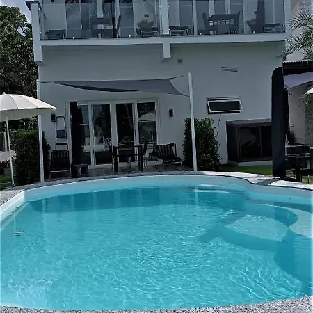 Beachfront Pool Villa And Apartment Koh Chang Exterior photo