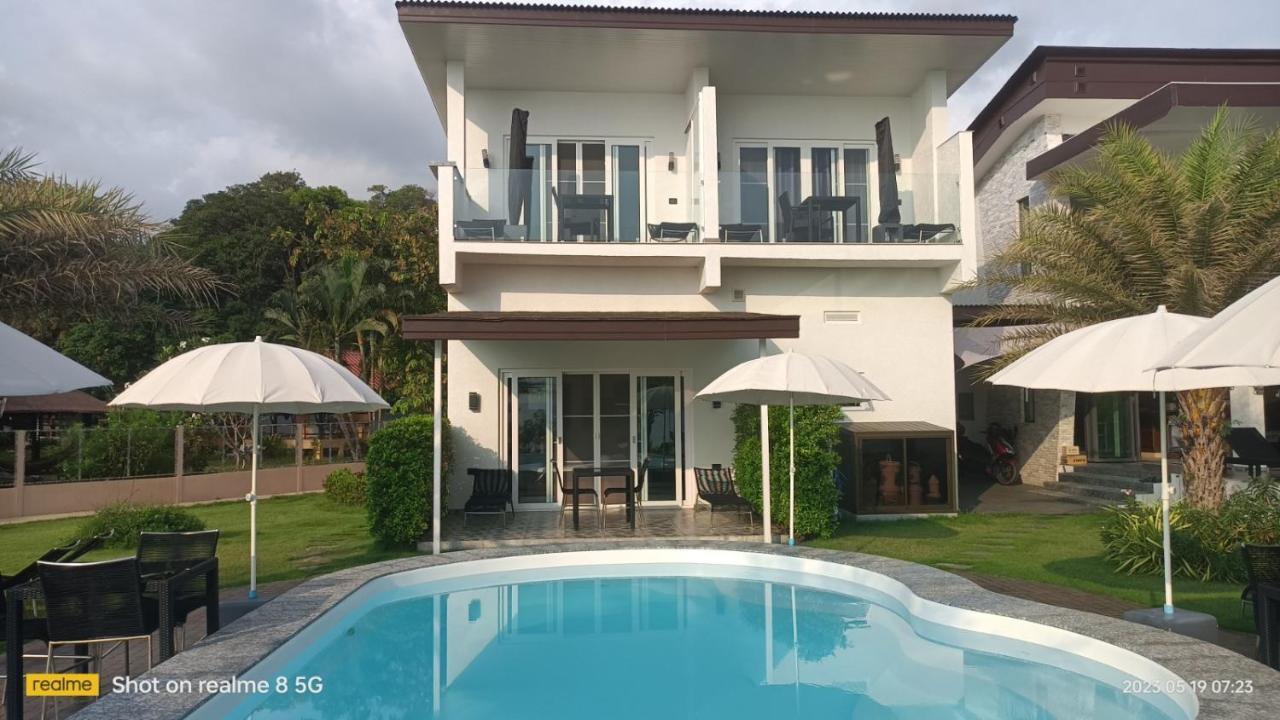 Beachfront Pool And Apartment Koh Chang